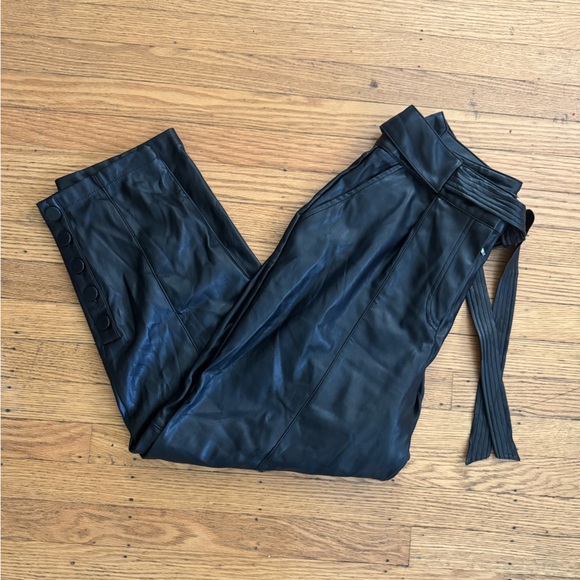 Ryegrass Belted Faux Leather Women's Pants Size 6 NWT Casual, Fall, Quiet Luxury - Picture 1 of 16